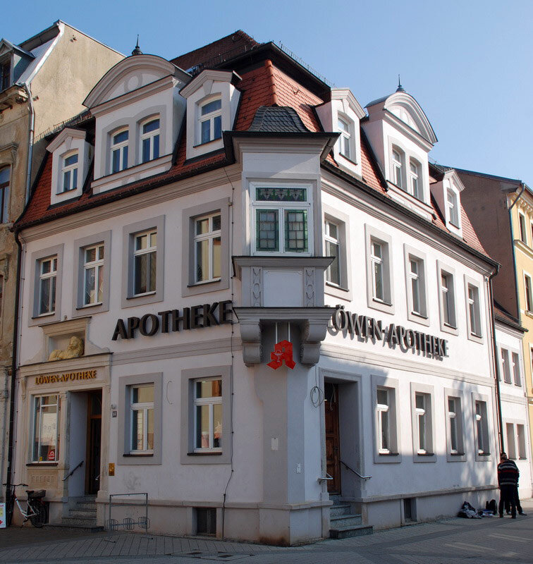 Löwen-Apotheke Löwen-Apotheke
